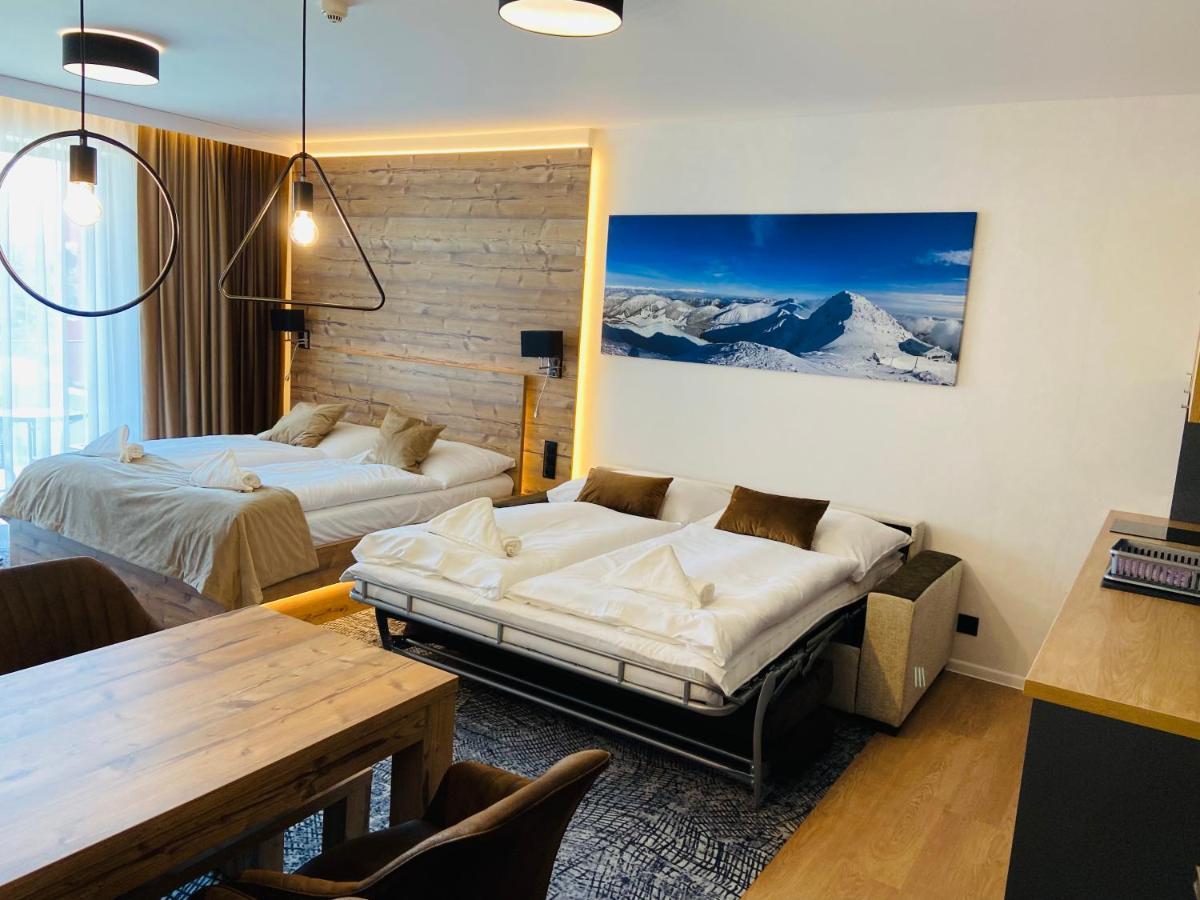 Luxusné štúdia v hoteli Akvamarín Bešenová Exterior foto